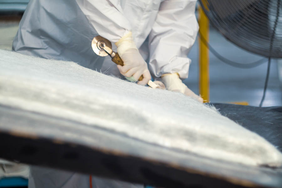 Cortando fibra de vidrio